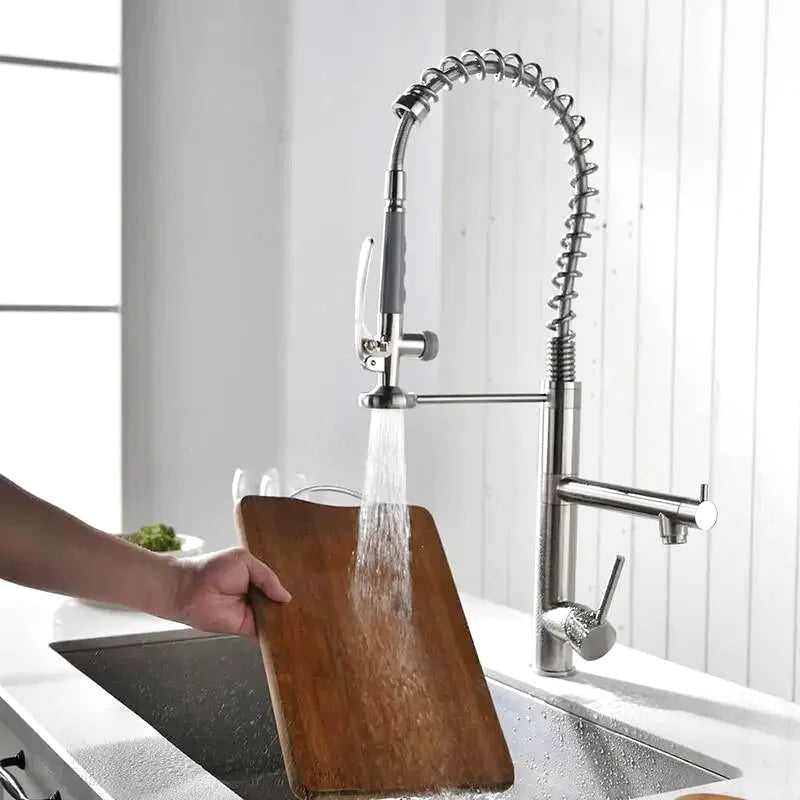 Professionelle Küchenarmatur aus Messing - Ansicht 3